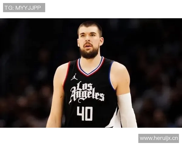 祖巴茨连续三场获两双，但都未能为球队带来胜利