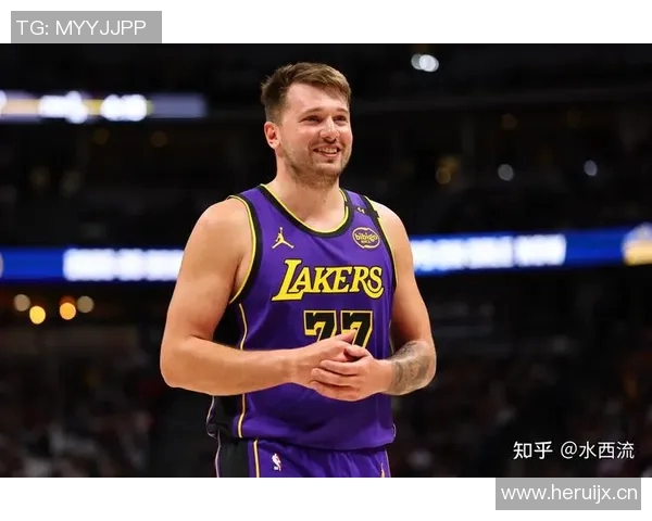 东契奇5个失误？里夫斯：这并不差 因为他控球时间很长