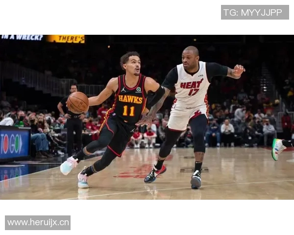 霍福德宝刀未老 三分线外突施冷箭